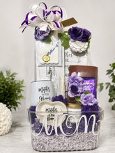 Load image into Gallery viewer, Custom Gift Basket