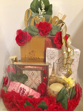 Load image into Gallery viewer, Valentine&#39;s Day Gift Basket